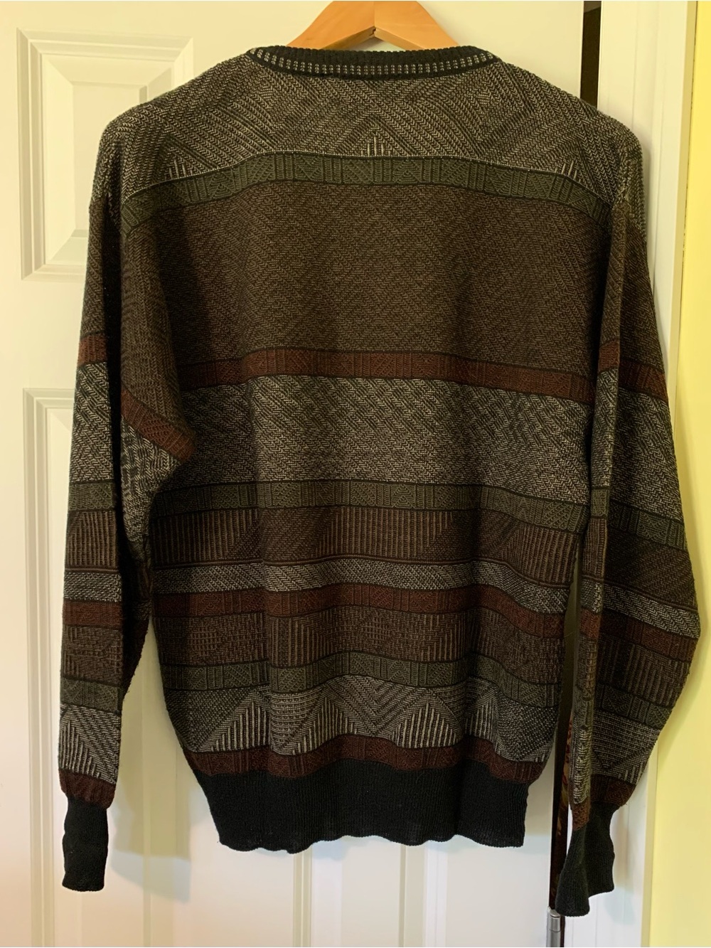 Florence Tricot Sweater Made in Italy Geometric Pattern Subtle Sharp WoolBlend - Picture 5 of 5